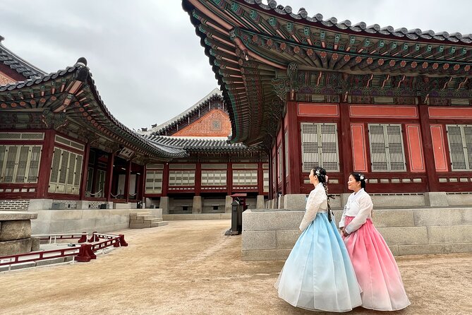 Best Seoul City Tour (Gyeongbokgung Palace,Insadong,Namsan Tower) - Tuesday trades Gyeongbokgung for Changdeokgung