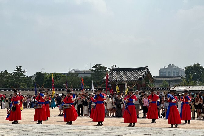 Best Things to Do - Half Day Seoul Trip (Seoul Palace & Temple) - Hotel pickup, coach travel, and timing