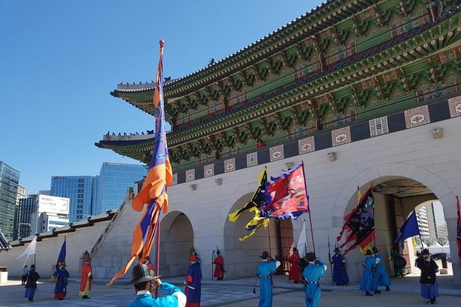 Best Walking Tour to Gyeongbok Palace Bukchon Hanok Village - Starting near Gwanghwamun and King Sejong