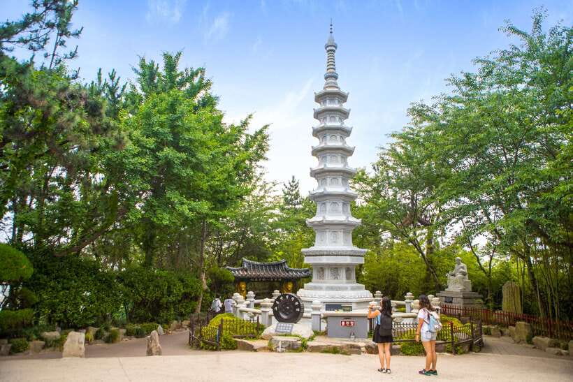 Busan: Coastal Treasures Beach Train, Culture Village & More - Weather, clothing, and practical planning