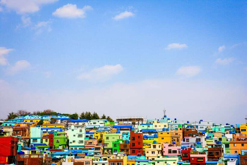 Busan: Full-Day City Tour with Taejongdae, Gamcheon & More - Haedong Yonggungsa, a temple beside the sea