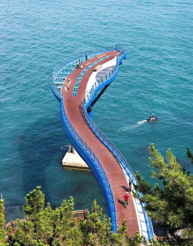 Busan: Gamcheon Village and Haeundae Blueline Park Tour - Who should book this experience?