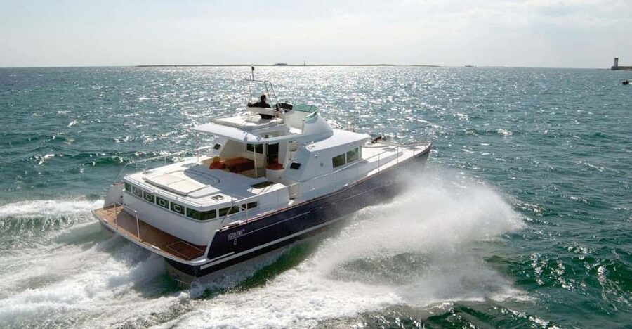 Busan: Group Sightseeing Yacht Cruise with Snacks and Drinks - Is $17 a fair price?