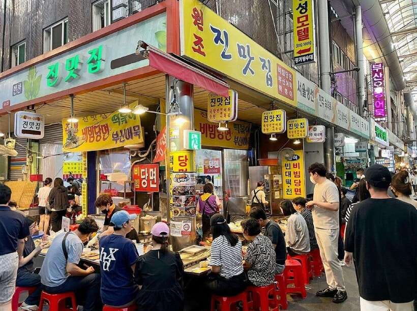 Busan: Hidden Gems Private Tour with a Certified Guide - Gamcheon Culture Village is colorful, but not effortless