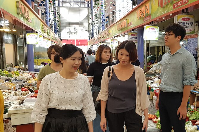 Busan history and market food tour with local chef - BIFF Square and Busan’s famous hotteok
