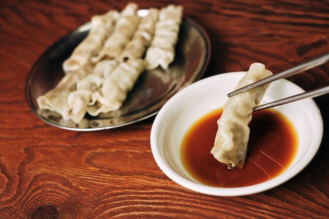 Downtown Seoul Guided Food & Market Tour with 8+ Local Tastings - Starting at Jong-ro and entering the market