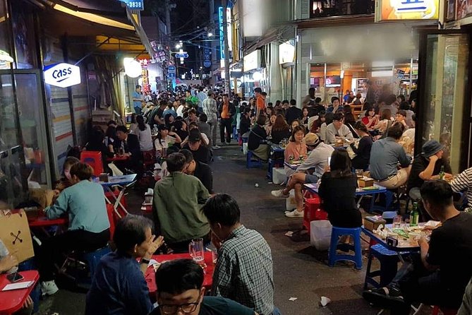Drinking and Eating through the Alleys of Seoul - Practical details for a smoother evening