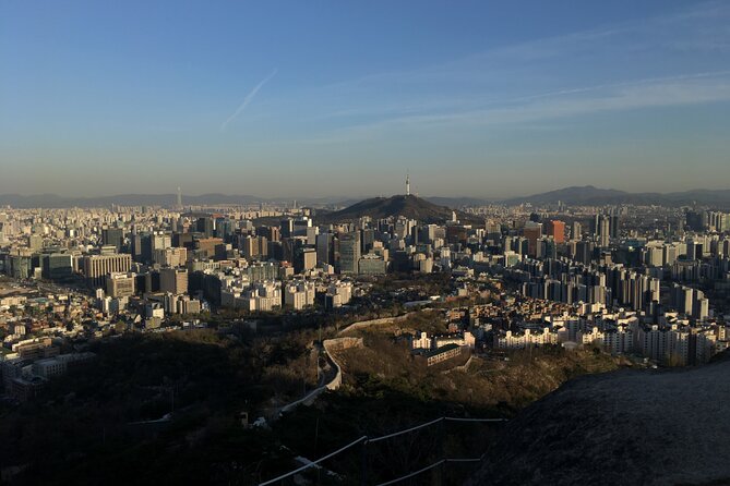 Fortress Night Hike & Snack at a Local Market - Key points to know