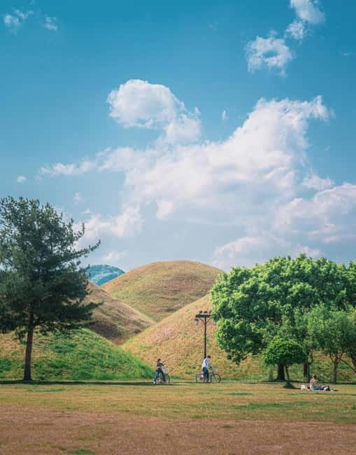 From Daegu: Gyeongju UNESCO Tour 7 Highlights with Bulguksa - Daereungwon shows Gyeongju’s royal past in grassy mounds