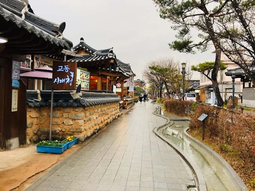 From Seoul: Korea Spring Cherry Blossom Day Tour - Jeonju Hanok Village gives the day a cultural finish