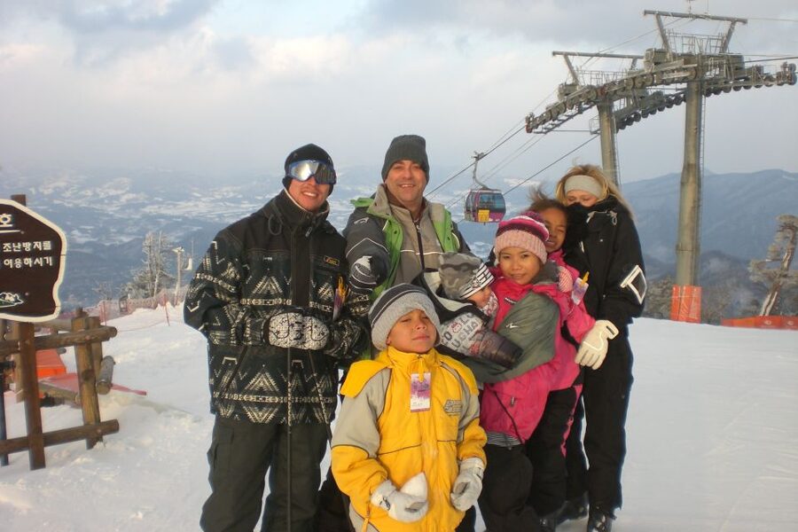 From Seoul: Yongpyong Ski Day Tour with Transportation - Twenty-eight slopes, but limited time