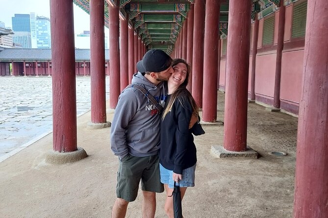 Full Day- Essential Seoul City Tour & Gourmet Tour(including Lunch and Dinner) - Gyeongbokgung Palace gives the morning a strong start