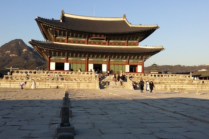 Full Day- Essential Seoul City Tour & Gourmet Tour(including Lunch and Dinner) - Jogyesa Temple and Insadong slow the middle of the morning