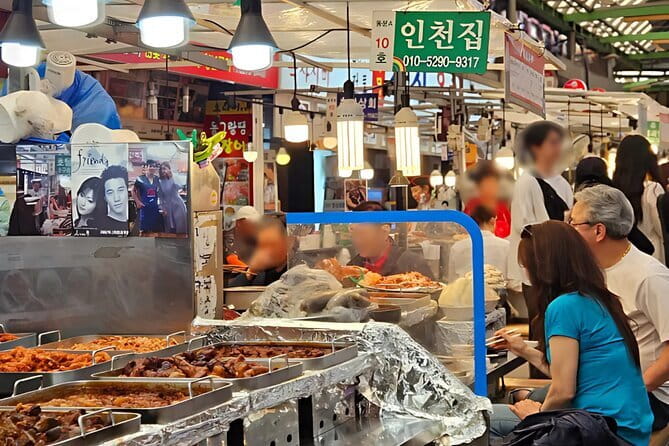 Full-Day Seoul Top Attractions Tour for Incheon Cruise Guests - Gwangjang Market and the taste of daily Seoul