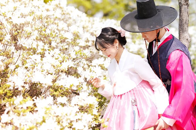 Gyeongbokgung Palace Hanbok Rental Experience in Seoul - How long should you rent?