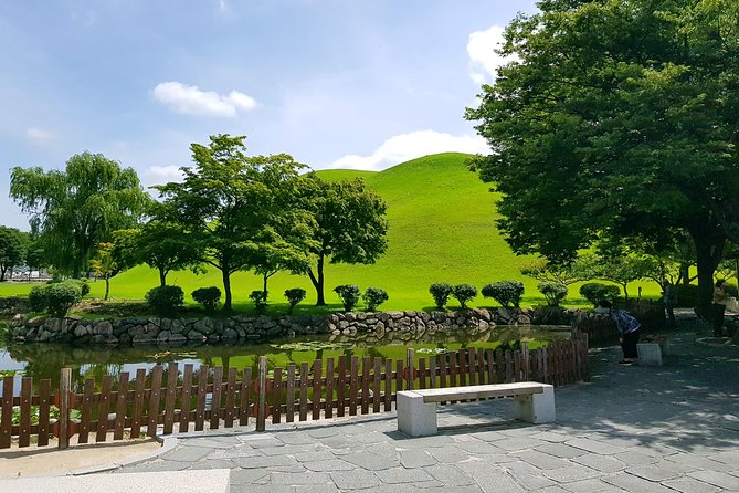 Gyeongju UNESCO World Heritage Sites and History Full-Day Tour with Lunch - Why Gyeongju works best with a driver