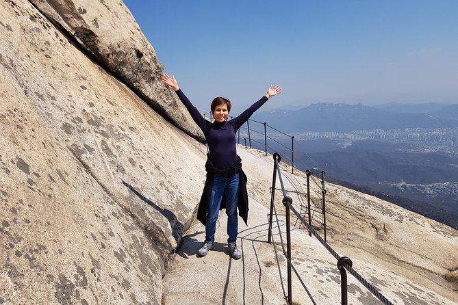 Hike at Mt. Bukhansan National Park with professional Guide(including Lunch) - What the Korean hiking lunch adds