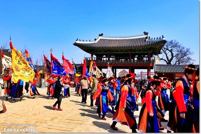 Hwaseong Fortress/Folk Village/Starfield Library Suwon - Traditional life at Korean Folk Village