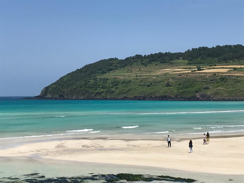 Jeju: East of Jeju Island Bus Tour from Seogwipo City - Manjanggul Cave, and the important closure update