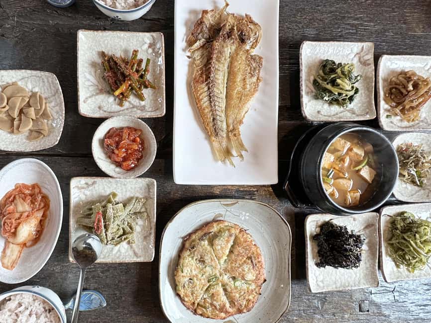 Jeju East: Small Group Healing Tour w/Woman Divers Show - Seopjikoji brings you back to the open coast