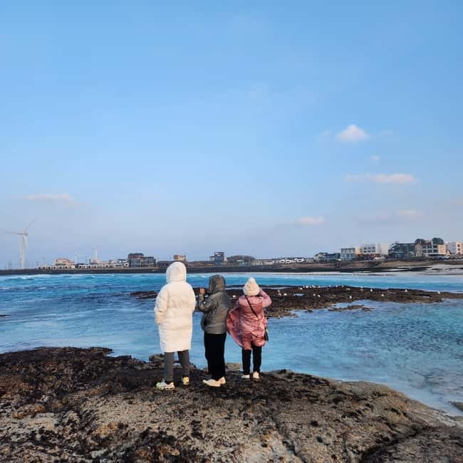 Jeju: Eastern Jeju UNESCO Spots Day Tour - Seongsan Ilchulbong, Jeju’s volcanic landmark