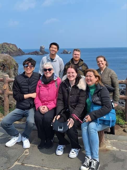 Jeju: Eastern UNESCO and Must-See Spots Tour - Lunch gives you a useful taste of Jeju