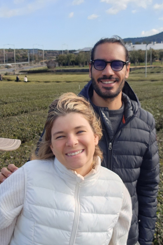Jeju Island: Full-Day Customizable Private Guided Car Tour - Markets, tea plantations, and everyday Jeju
