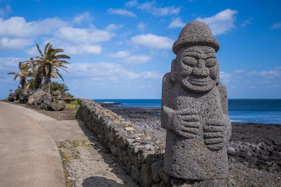 Jeju Island: Private Car Charter Tour - Nine hours, six people, and the real value