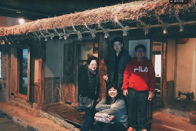 Jeju Island Private Taxi Tour : UNESCO Day Tour - Seongeup Folk Village and Jeju’s Stone-Walled Past