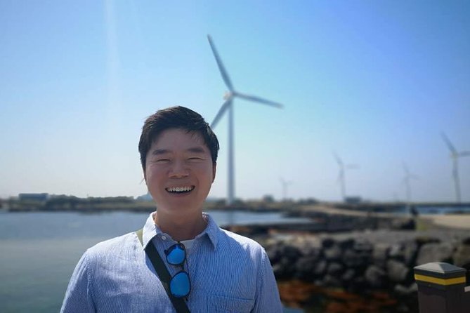 Jeju island: Van tour with a guide who the most loves JEJU - A private way to see Jeju’s eastern side