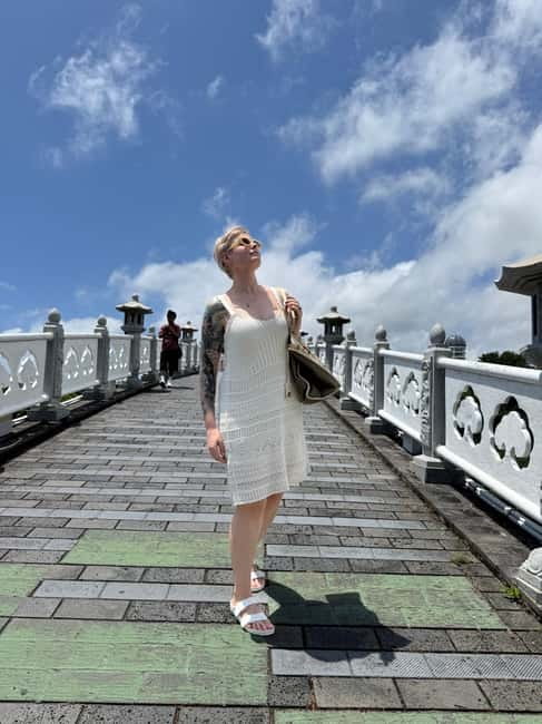 Jeju: Popular Sightseeing Private Car Charter Tour - Choosing the right Jeju route