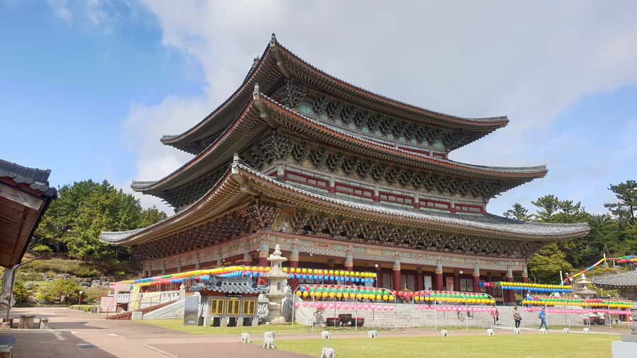 Jeju Premium Small Group UNESCO Day Tour - South - A Jeju lunch with a separate bill