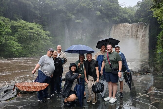 Jeju Private Taxi Tour with a Licensed English Guide-Driver - Day one from Hamdeok Beach to the eastern coast