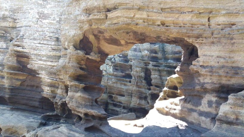 Jeju: Private Tour with an English Guide and a Vehicle - Should you book the Jeju private tour?