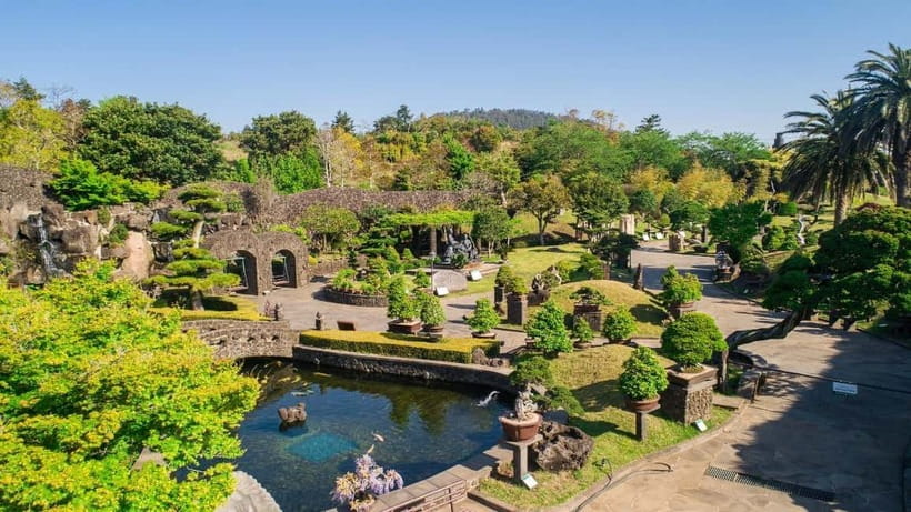 Jeju: Private VIP Day Tour with Tickets - The south route: waterfalls, cliffs, and a temple