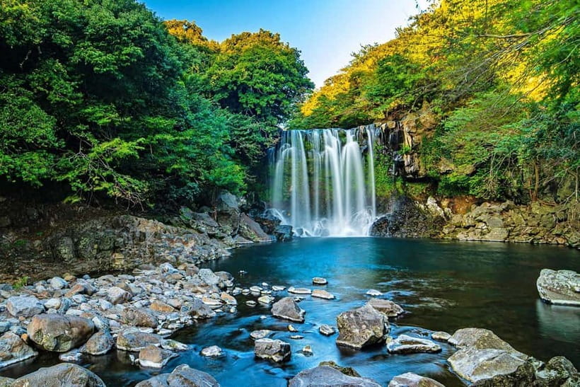 Jeju: UNESCO Day Tour for Cruise Guests - Yakcheonsa Temple and Jeju’s Buddhist side