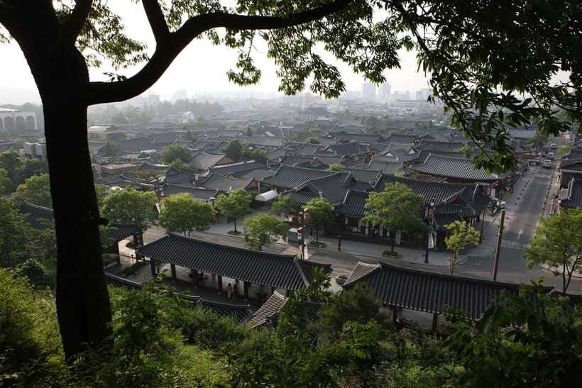 Jeonju: Essence of Jeonju, Hanok Village & Maisan Mountain - Who should book this experience?