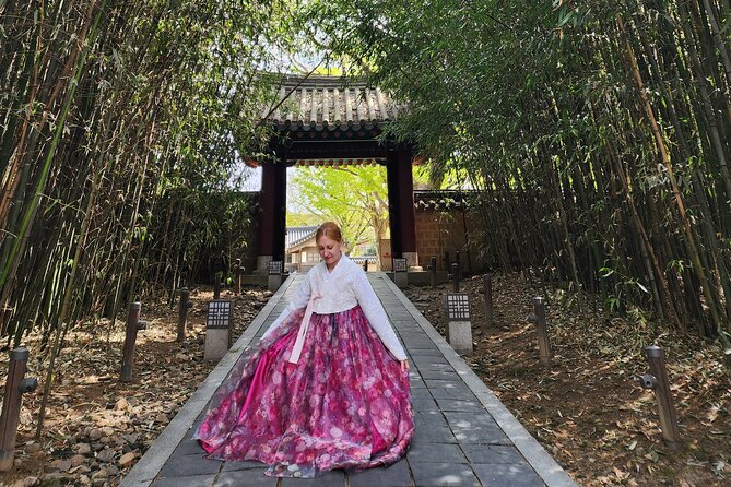 Jeonju Hanok Village and Maisan Tapsa Temple Day Tour From Seoul - The stone pagodas of Maisan Tapsa Temple