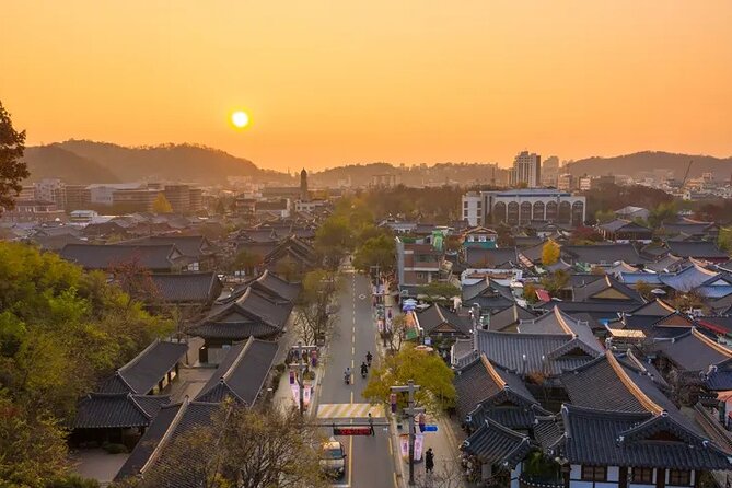Jeonju Hanok Village Full-Day Tour: Jangtaesan Autumn Foliage - The early start and ride from Seoul