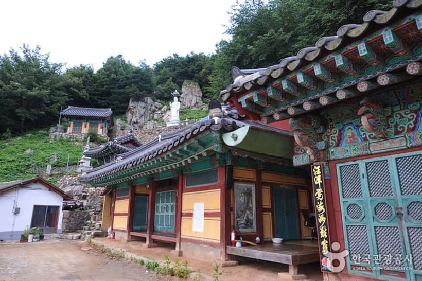 Jeonju: Private Taxi Tour Car Charter - Comfort, walking, and practical limits