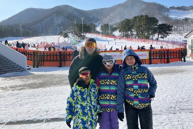 Jisan Ski Resort from Seoul by Shuttle(Opt Winter Skiing Package) - Leaving Seoul before the city wakes up