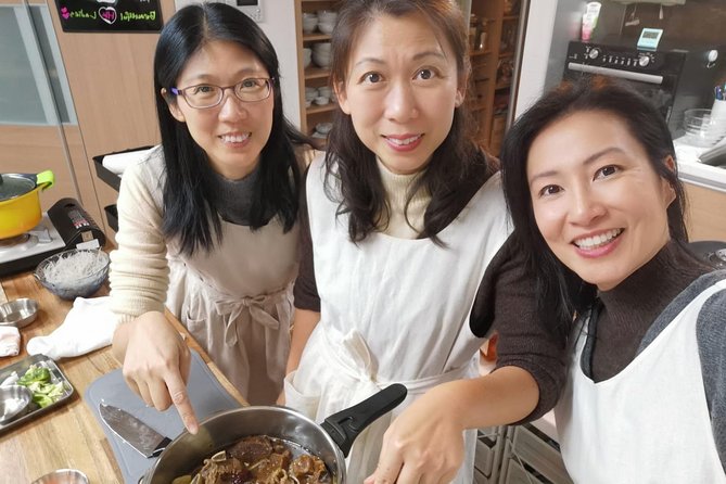 Korean cooking class in Haeundae, Busan - Eating your meal at a traditional bapsang table