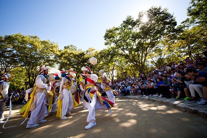Korean Folk Village and Suwon Hwaseong Fortress Day Tour(EG Tour) - What to bring for a better day