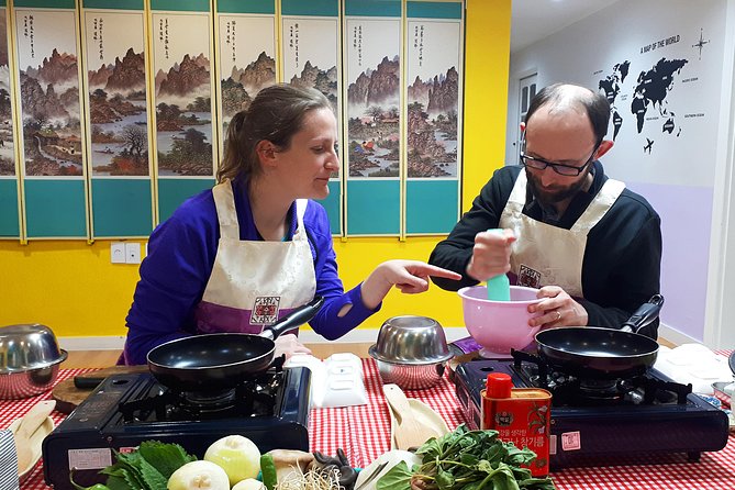 Local Home Korean Cooking Class & Market Adventure in Seoul - A small group changes the feel of the class