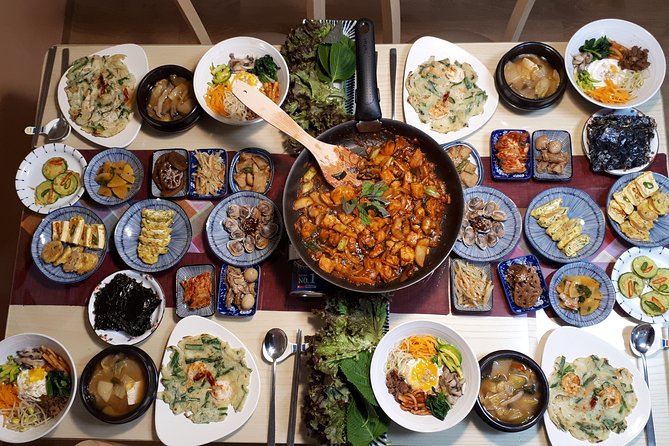 Local Home Korean Cooking Class & Market Adventure in Seoul - The Hanjeongsik meal is a full second act