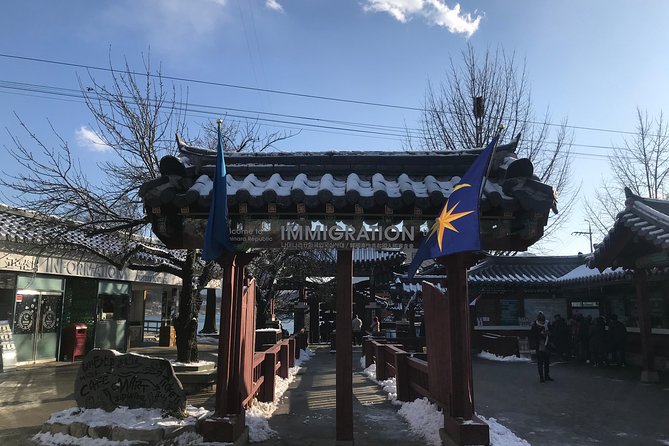 Nami Island & Garden of Morning Calm & Gangchon Railbike Tour - Garden of Morning Calm and its evening lights