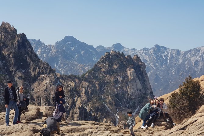 [Premium Private Tour] Mt Seorak & East Sea or Nami island from Seoul - Why Seoraksan is worth the long ride from Seoul