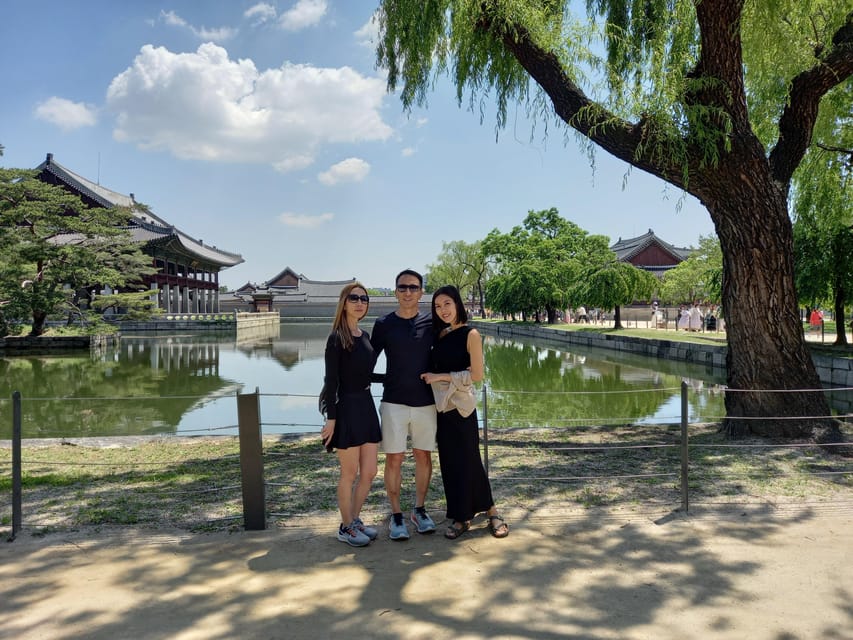 Seoul: 4-Hour Guided Tour to Palace, Bukchon, Jogyesa Temple - Four hours, private pricing, and extra costs