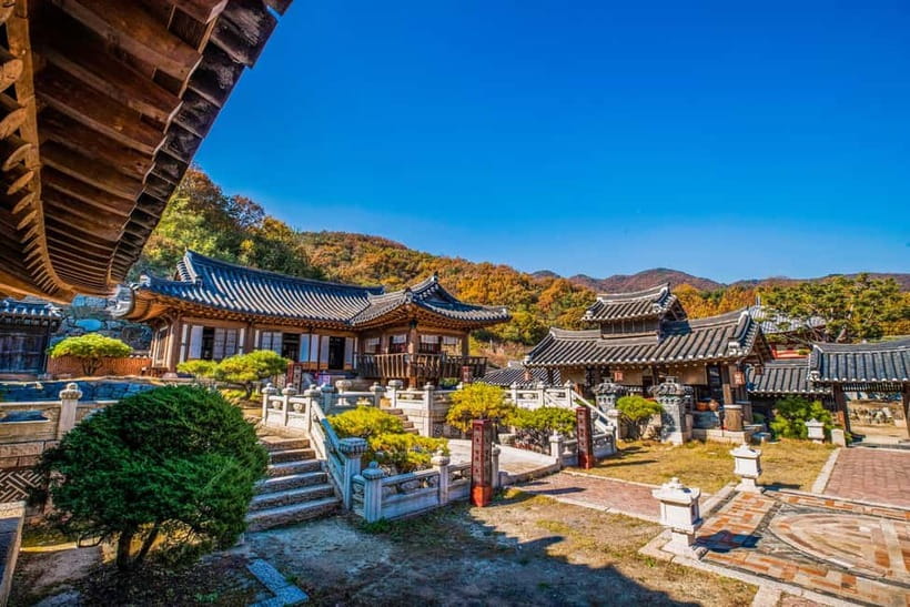 Seoul: BTS K-Pop Star Footsteps Journey ARMY Fan Day Tour - Jumunjin Beach is the winter tour’s big photo moment