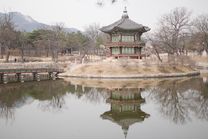 Seoul City Private Full-Day Tour Including Lunch - Korean lunch, then an hour in Insadong